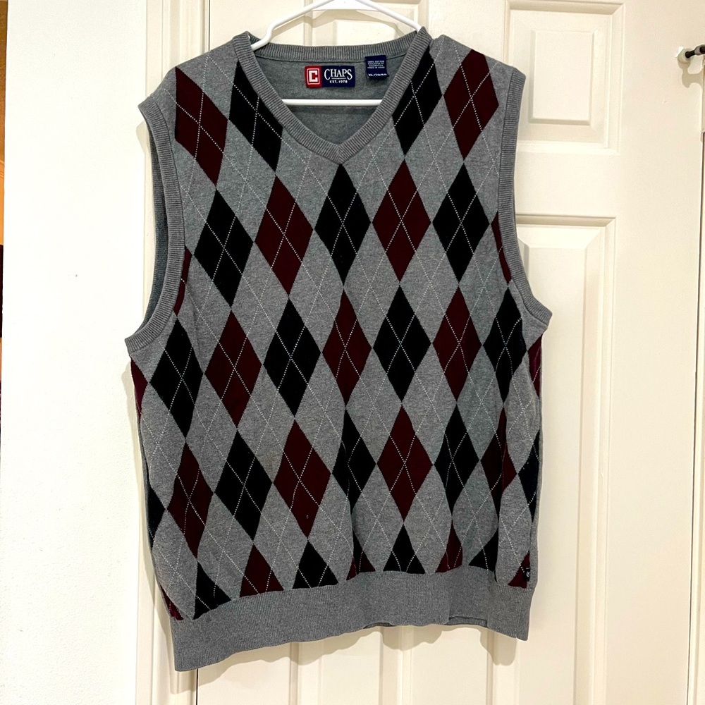 Chaps Gray and Burgundy Men’s Sweater Vest size XL
